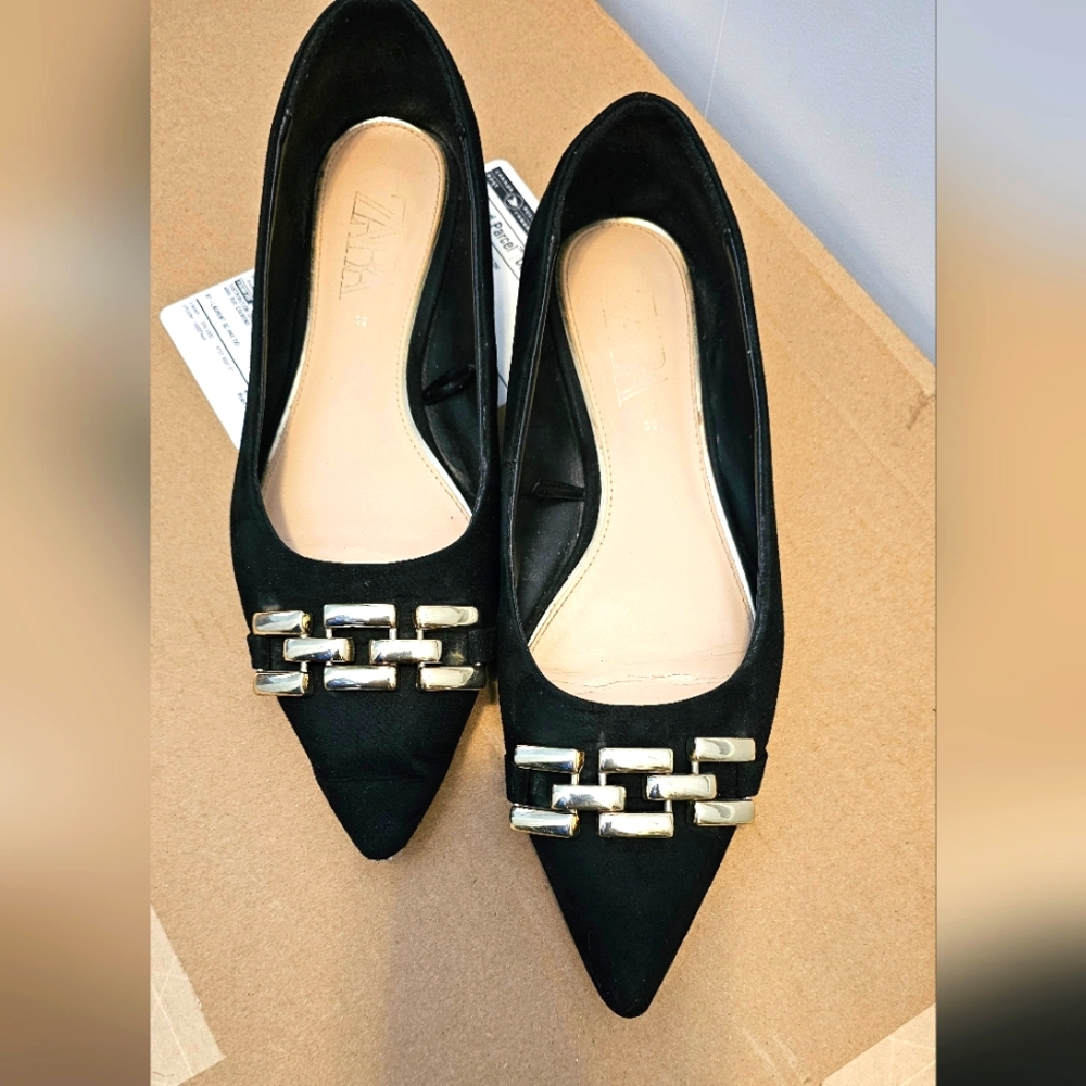 Zara Black Pointy Flats